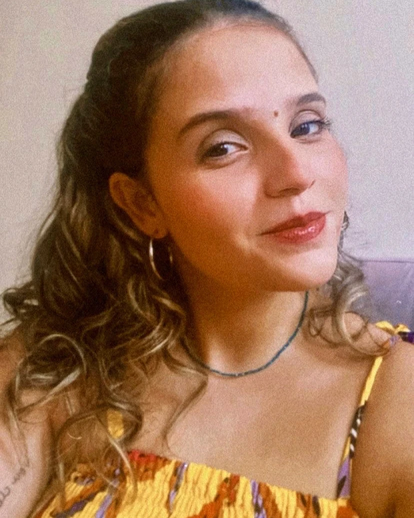 Thainá Lana